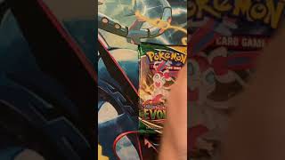 Alt Art pulled! (Evolving Skies Pokemon card opening)