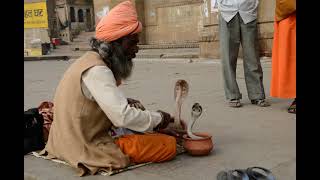 An Introduction of Varanasi while Tracing The Journey Of The Great Saints In Varanasi.