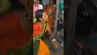 #shortvideo #dance কি ডান্স রে বাবা #উত্তরাঞ্চরের_বিয়ের_গীত_ও_ড্যান্স #song