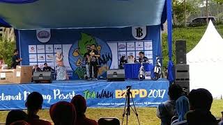 Alunan Saxophone di Teawalk BMPD 2017 Dayeuh Manggung Garut