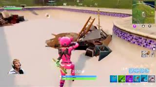 a crappy fortnite player - solo 13