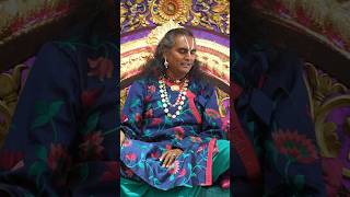 Natwar Nagar Nanda Bhajo Re Man Govinda - Paramahamsa Vishwananda | Kirtan Sessions