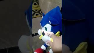 Bro he thinks he's doing... || FLQ!Sonic Moments - 7 #sonic #mewing #plush