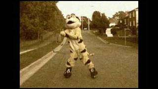 A day in the life of the Dal Tiger... Rollerblading to school