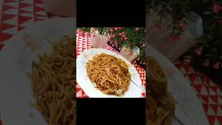 Street style VEG HAKKA NOODLES recipe #shorts #youtubeshorts #viralshorts