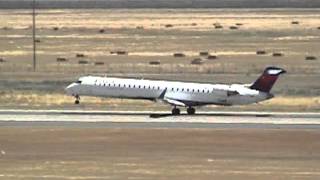 Delta Connection (Skywest) Crj-900 takeoff at KSMF