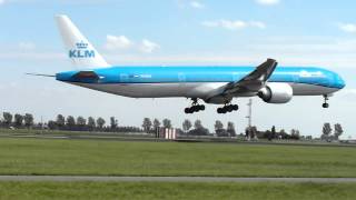 klm new livery boeing 777-300ER landing at the polderbaan