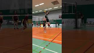 How to do a quick attack #volleyballattack #volleyballadvice #attack