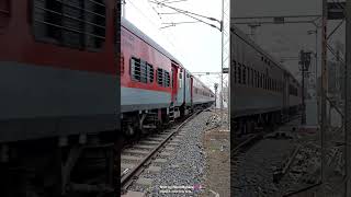 18478 || Kalinga Utkal Express (YNRK) - (PURI) departure at sonagir PF 2 #tracksounds #train