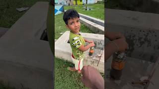 Child confused😟#shorts #shortsfeed #short #youtubeshorts #viral #happinesshandreaction #explore