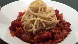 Simple & quick Spaghetti Bolognese