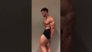 Estirando un poco mi Cuerpo de Dios Griego | Austin Cole | Just4Fans