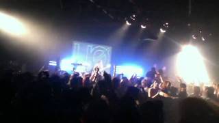 Underoath - Writing On The Walls LIVE @ The Glasshouse