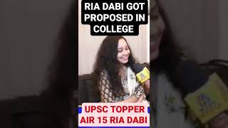 RIA DABI PROPOSED IN COLLEGE ? RIA SAYS..Behen Tina toh ias hai #upsc #riadabi #tinadabi #upsctopper