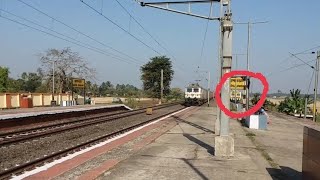 Ruthless Howrah Rajdhani Overtaking BWN-HWH Super at flat 130 Kmph..