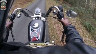 Perdu dans les Ardennes en Harley-Davidson Seventy-Two "72"