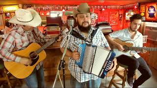 Squeezebox Bandits perform Just A Drink Away