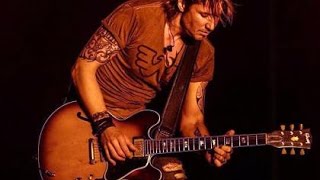 Keith Urban Announces RipCORD World Tour 2016 Dates!