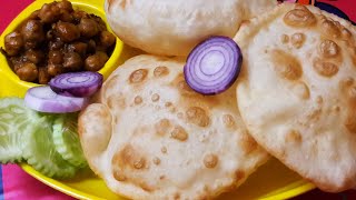 Chhole Bhature Plating / Punjabi thali plating / How to plate Chhole Bhature / Yummy Dinner Plating