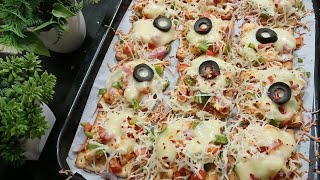 Mini Pizza 🍕 No Dough  |No Pizza Bread | No Liquid Dough| No kneading| Quick N Yummy 😋