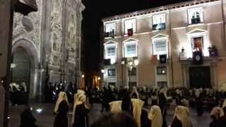 Procesión Santo Entierro Zaragoza 2015. Cierre Cofradía Crucifixión en San Cayetano.