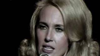 Tammy Wynette-Reach Out Your Hands