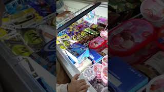 beli es krim aneka rasa #vidioshort#eskrim