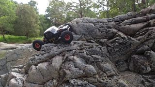 LCG Crawlin'....TooL Truck's Tuff Lines