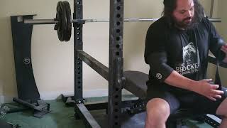 2h Chaos-Bankdrücken am Tag der Depression (150 kg x5 @RPE 8)