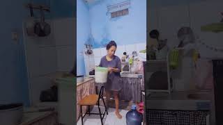 A DAY IN MY LIFE BIKIN BEKAL#housewifehomelife #momscooking #bekalanaktk #vlog #vlogs #adayinmylife