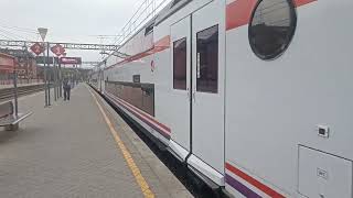 Renfe Cercanías 450 destino El Escorial en Abril de 2023 entrando en Villalba