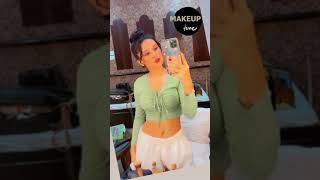 Avneet kaur deep navel show