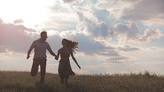 Ensaio de Casal na Golden Hour | Save the Date Incrível