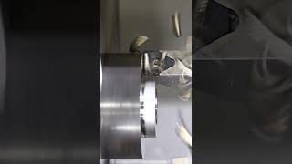 Rough machining ap = 20 mm with grooving tool? No problem!