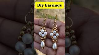 White & Golden Pearl Earrings #diyearrings #jewellerymaking #wirewrappedjewelry #beadedjewellery