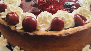 Creamy fantasy: Recipe for milleram cake with forest berries/ easy cake/