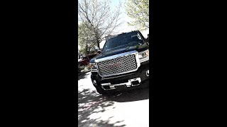 2017 GMC Sierra 2500 Denali & 2024 GMC Sierra HD Denali Ultimate.mp4