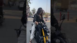 Indian girl bike rider || Girl mt 15 bike riding || girl bike rider || princi sanju 99 bike rider