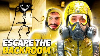 ESCAPE THE BACKROOM CON AMIGOS *me duermo en stream*