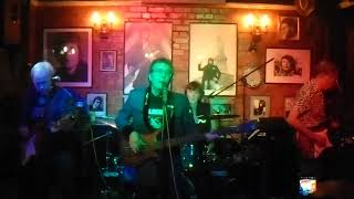 Mud - Crazy, live at the Cavern, Raynes Park 27th May 2023