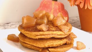 🔴Hotcakes de avena con #pure de  #calabaza y #queso #ricotta #otoño #avena