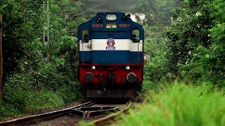 Powerful Duronto Acceleration by 6600hp Twin WDM3D ALCO locomotive Multiple Units at Udupi!