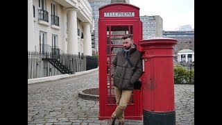 Skąd w Londynie Bobola? / UNDESERT ISLANDS