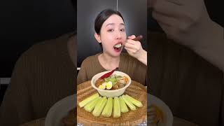 Xôi mặn ngày mưa cùng e nha  #mukbang #monngonmoingay #fruitsong #amthuc #cooking #eating #monngon