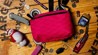 The BEST Women’s EDC Bag?? (Alpaka Metro Sling)