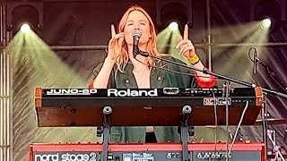 Beryl Anne - Land of Mine - Live op Bevrijdingsfestival Rotterdam (zondag 5 mei 2024)