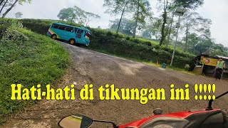 Full tanjakan dan tikungan menuju ke Kemuning Sky Hill Karanganyar dari Pasar Kemuning