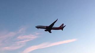 Landung einer Boeing 737-800 AIR Berlin - Gran Canaria - München