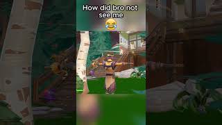 How did bro not see me #fortnite #fortniteshorts #fortnitefunnies #fortnitefunnyshorts #fortnitememe