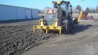 Deere 772D rippin frost